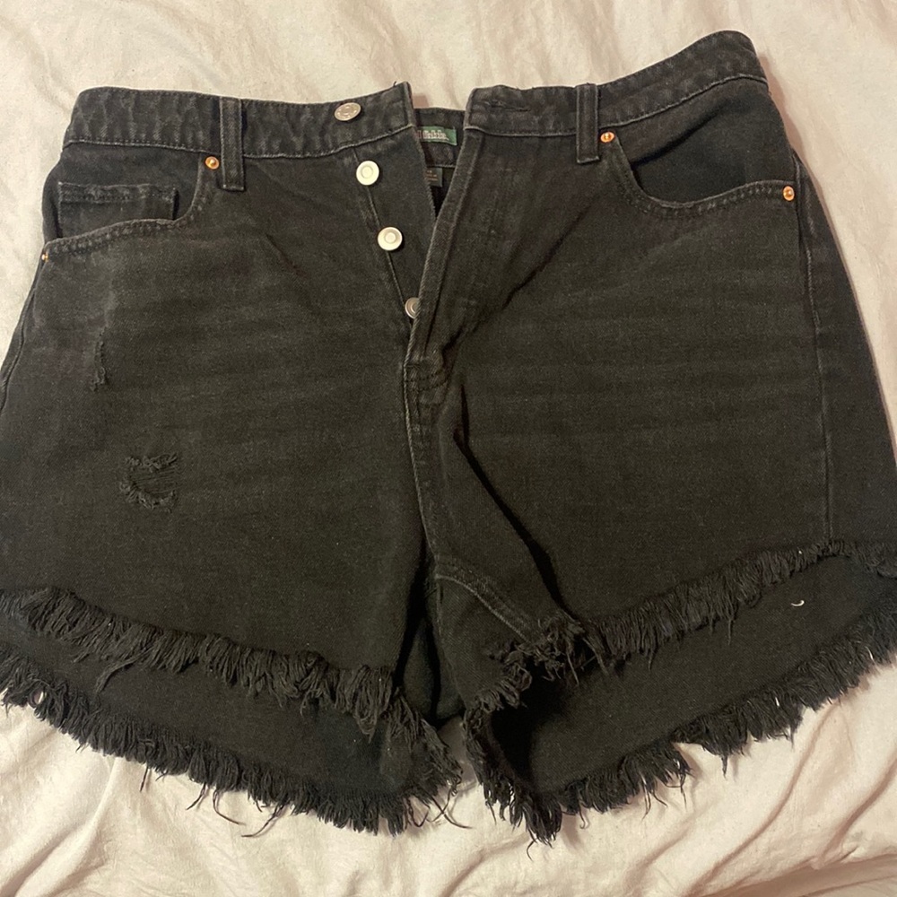High rise black shorts